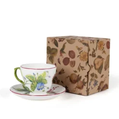 Royal Collection Shop Chelsea Porcelain Teacup & Saucer* Cups & Saucers