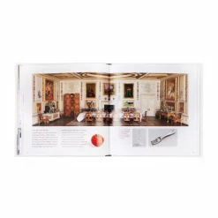 Royal Collection Shop The Queen'S Dolls' House* Royal Collection Publications